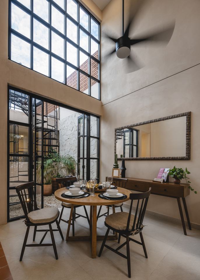 Comedor y ventanales